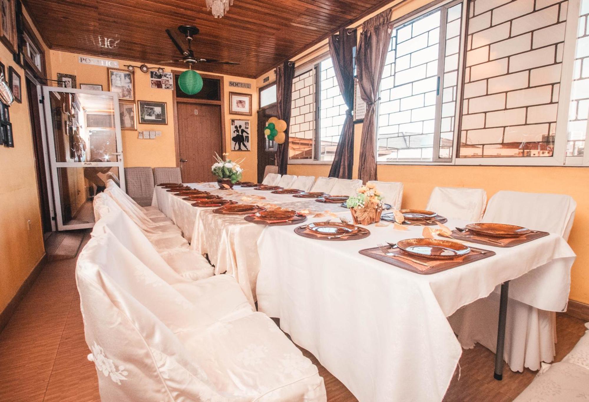 Jesiwa B'S Little Palace Akra Zewnętrze zdjęcie